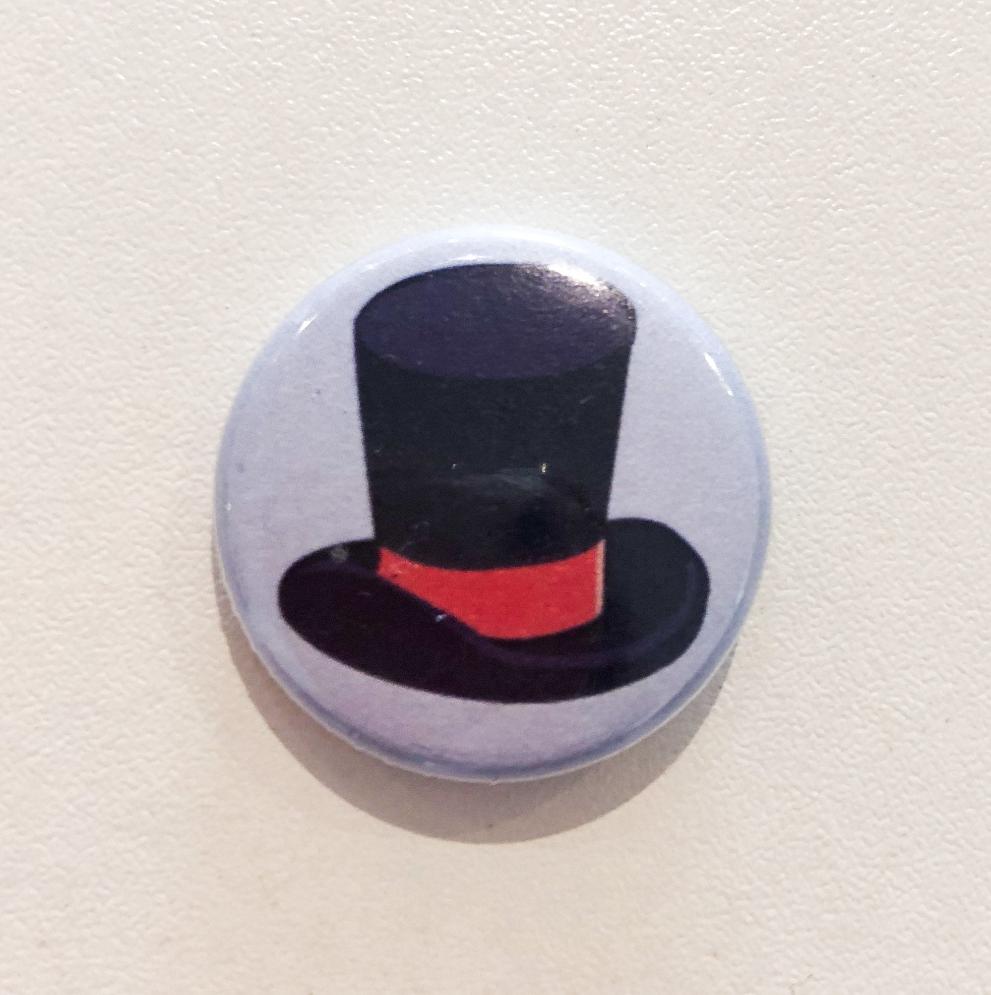 Small badge Hat